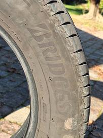 4 gomme auto estive BRIDGESTONE 265/60R17 96H