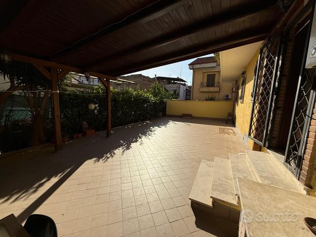 Appartamento 2 camere cucina bagno giardino 100 m