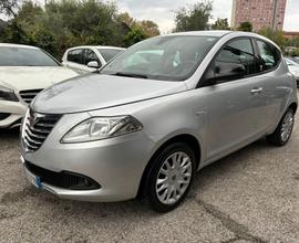 Lancia Ypsilon 1.2 - 5 porte GPL ok Neopatentati