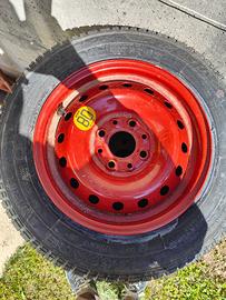 gomme auto 135/65/14  79T più ruotino 135/80/13
