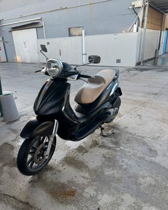 Beverly 125