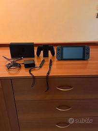 Nintendo switch + Minecraft in perfette condizioni