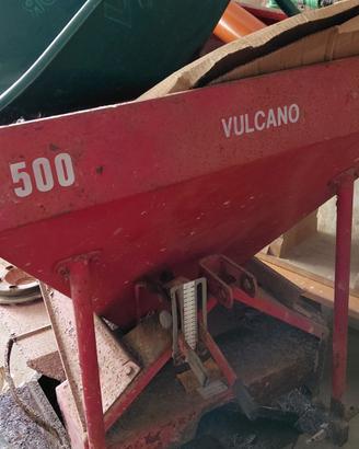 spandiconcime vulcano 500