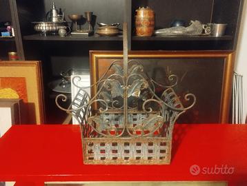 Cestino in ferro vintage