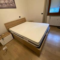 Letto contenitore matrimoniale