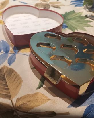 scatola a forma di cuore ❤️ Lindor 