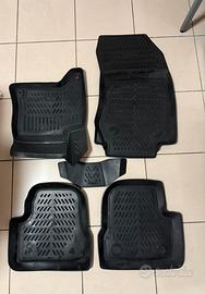 Set di 4 tappetini in gomma per Peugeot 208
