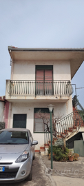 Abitazione indipendente sita in Villaggio Giove