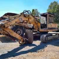 Caterpillar 205LC escavatore