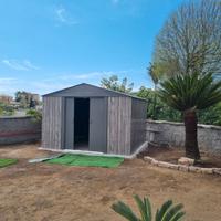 Casetta in lamiera da giardino