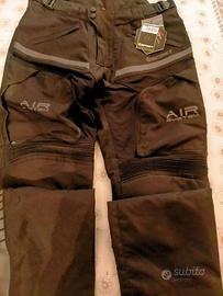 Pantaloni da moto