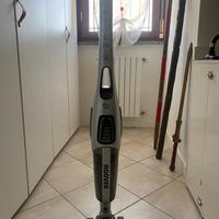 Aspirapolvere hoover