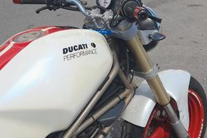 Ducati monster