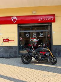 Ducati Diavel 1260 S nero anno 2022