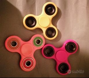Gioco abilitá dita mano fidget spinner