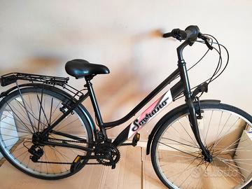 bici da passeggio in alluminio sovrano 28 