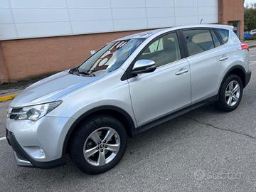 Toyota RAV 4 RAV4 2.0 D-4D 2WD Active