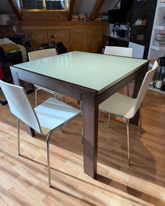 Tavolo con sedie Calligaris