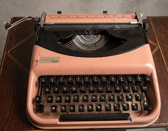 macchina da scrivere vintage Antares anni 50/60