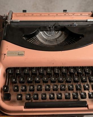 macchina da scrivere vintage Antares anni 50/60