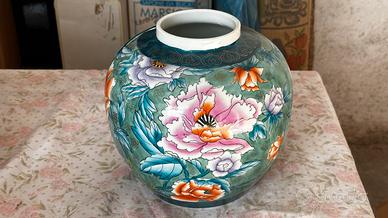 Vaso cinese dipinto a mano