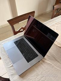 MacBook pro 16 M1 Max 32 gb Ram 1Tb SSD