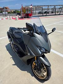Tmax 560 tech max