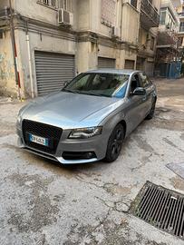 Audi a4 2010 restyling rs4