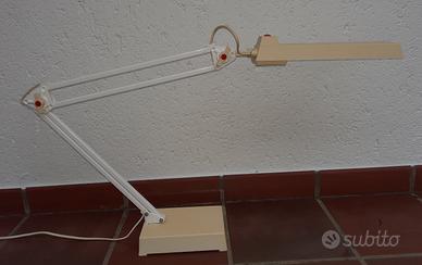 Lampada da tavolo scandinava anni 70 vintage