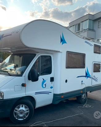 camper mansardato