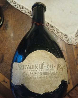 vino francese Chateauneif- di - Pape