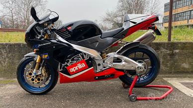 Collezione Aprilia RSV Mille R sono 7 moto