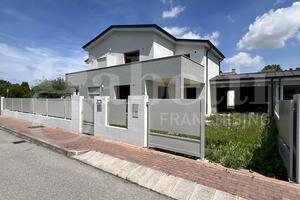 Villa bifamiliare Fossò [0630252895VRG]