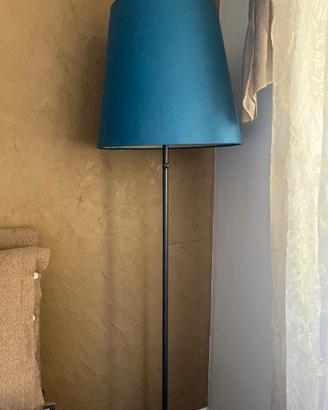 Lampada da terra in ferro battuto, abajour tessuto