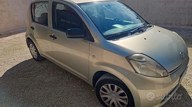 sirion 1000 benzina