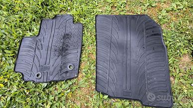 Suzuki S-cross Tappetini Gomma Bauliera Catene