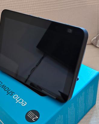 Amazon Alexa Echo Show 8 (2a Generazione)