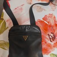 tracolla guess