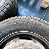 Gomme e cerchi pneumatici 225/65 R16C – 225 65 16C