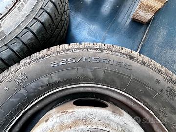 Gomme e cerchi pneumatici 225/65 R16C – 225 65 16C