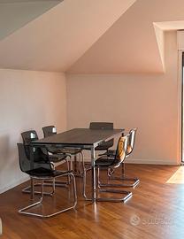 Tavolo wenge  + n. 6 sedie in plexiglas fume’