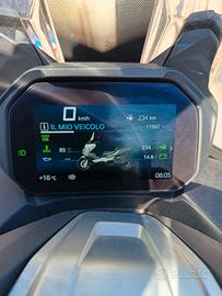 BMW C 400 GT praticamente nuovo , 