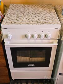 Cucina a gas De'Longhi 