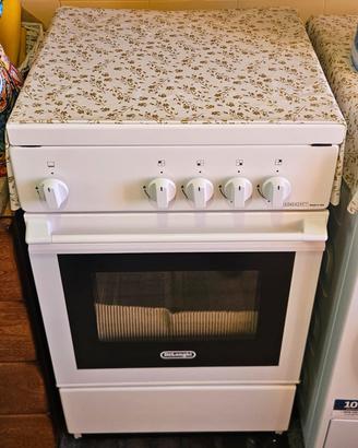 Cucina a gas De'Longhi 