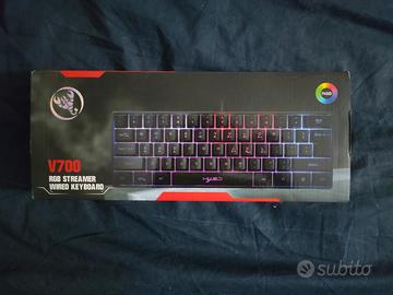  tastiera mouse e cuffie da gaming 