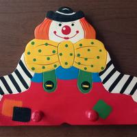 appendi abiti clown per bambini, asilo ,salagiochi