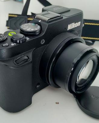 Nikon Coolpix P7800