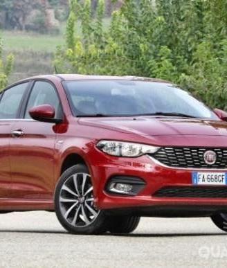 Parabrezza Fiat Tipo 2015 in poi