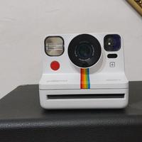 Polaroid Now + plus seconda generazione.
