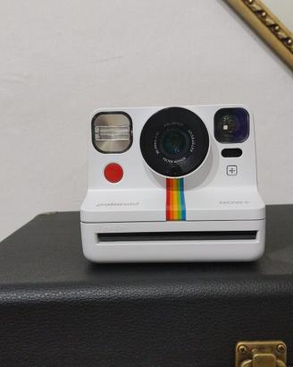Polaroid Now + plus seconda generazione.